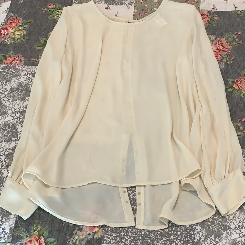 Open sleeve blouse